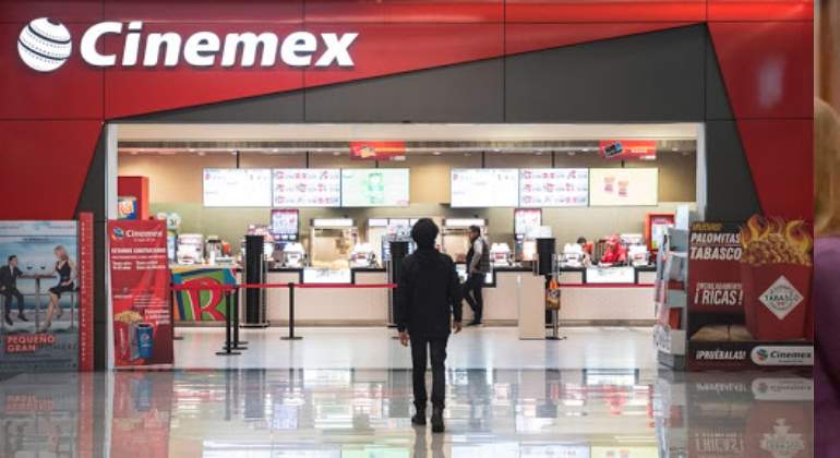 Reabren cines, teatros y museos en la CDMX, con 20% de aforo