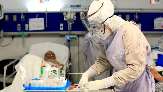 Ante repunte de contagios, reabren hospital temporal Covid en Hermosillo