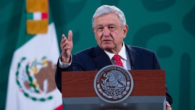 El presidente AMLO da positivo a Covid-19; reporta síntomas leves