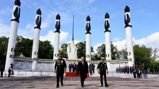 Arrancan festejos patrios; no habrá gente ni en el Grito ni el desfile