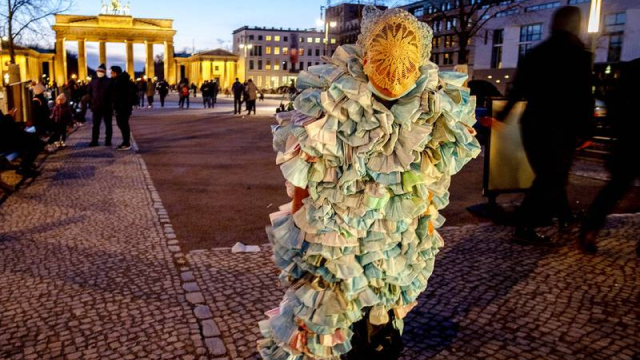 Alemania se despide de las restricciones COVID, pese aumento de casos